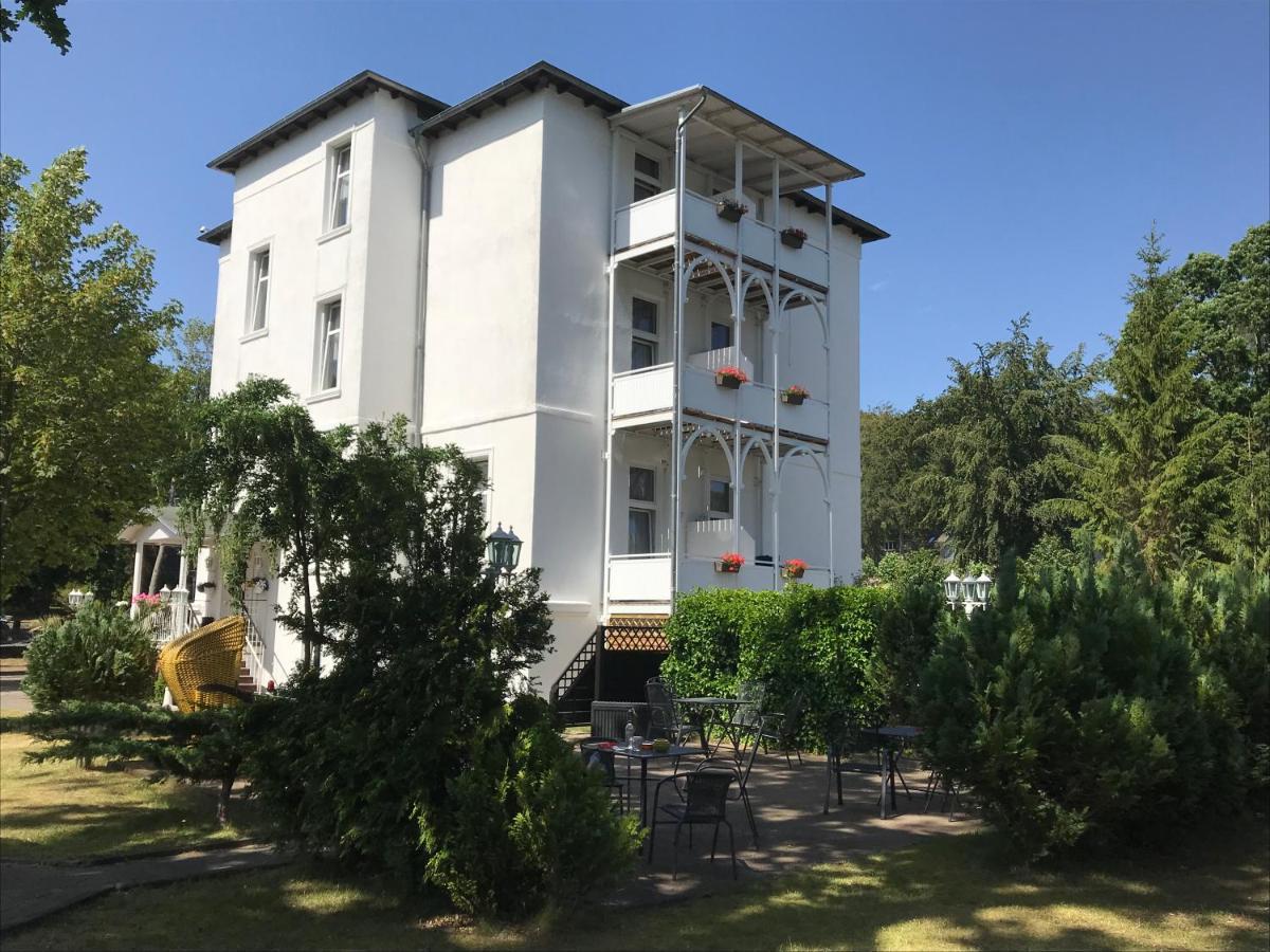 Pension Villa Frohsinn Sellin Auf Ruegen Esterno foto