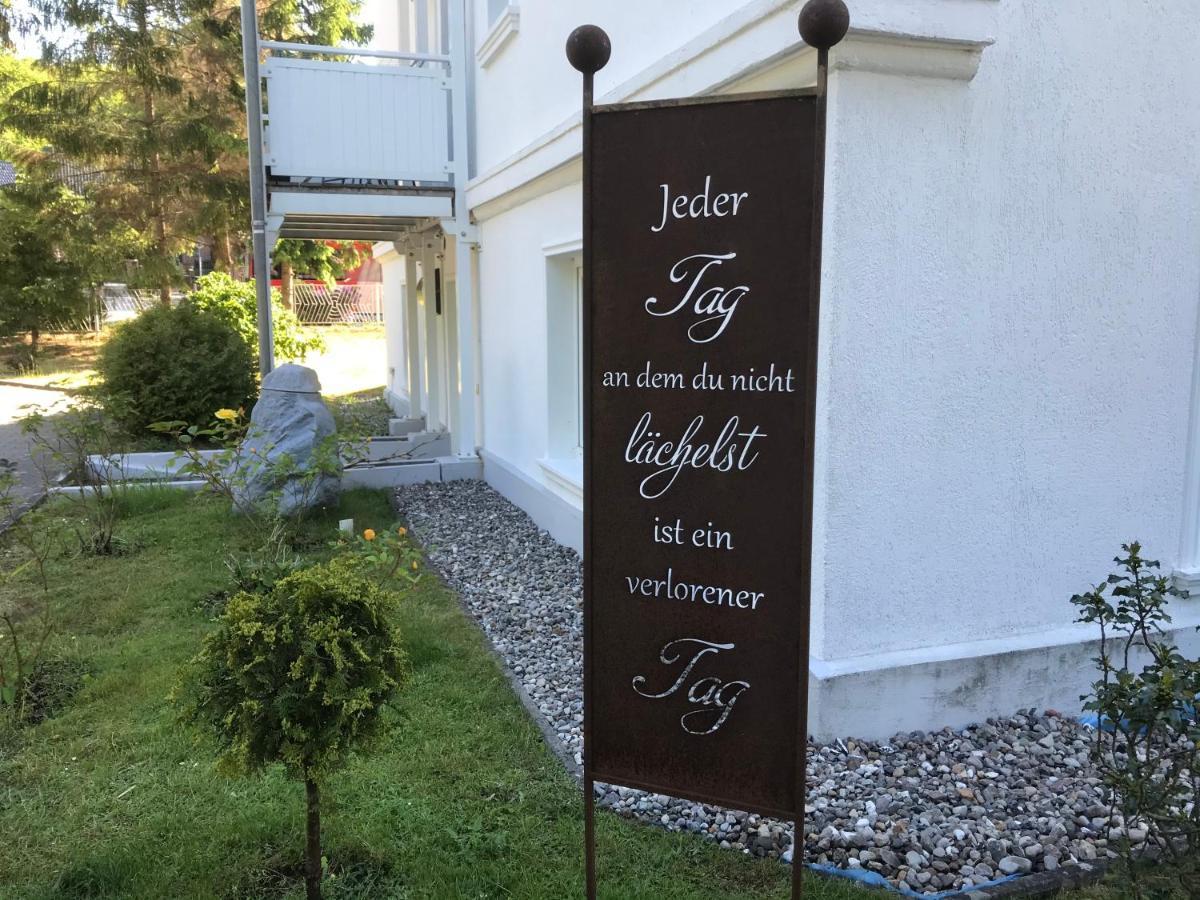 Pension Villa Frohsinn Sellin Auf Ruegen Esterno foto