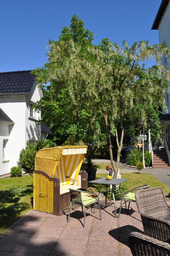 Pension Villa Frohsinn Sellin Auf Ruegen Esterno foto