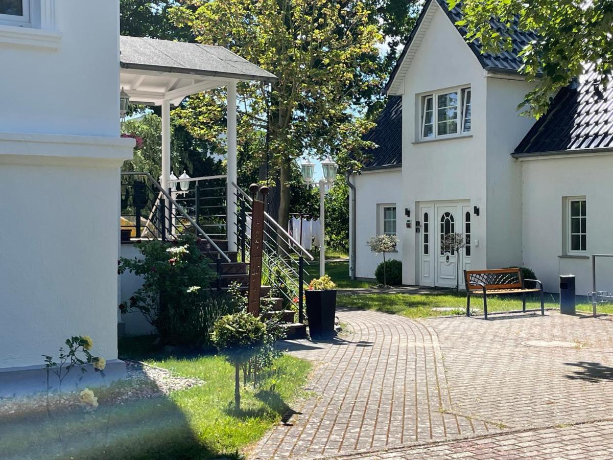 Pension Villa Frohsinn Sellin Auf Ruegen Esterno foto