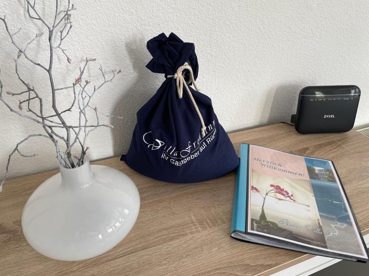 Pension Villa Frohsinn Sellin Auf Ruegen Esterno foto