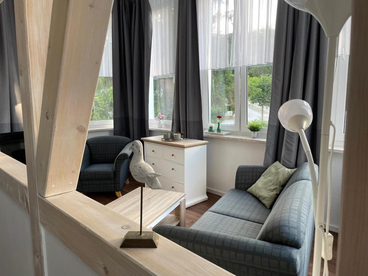 Pension Villa Frohsinn Sellin Auf Ruegen Esterno foto