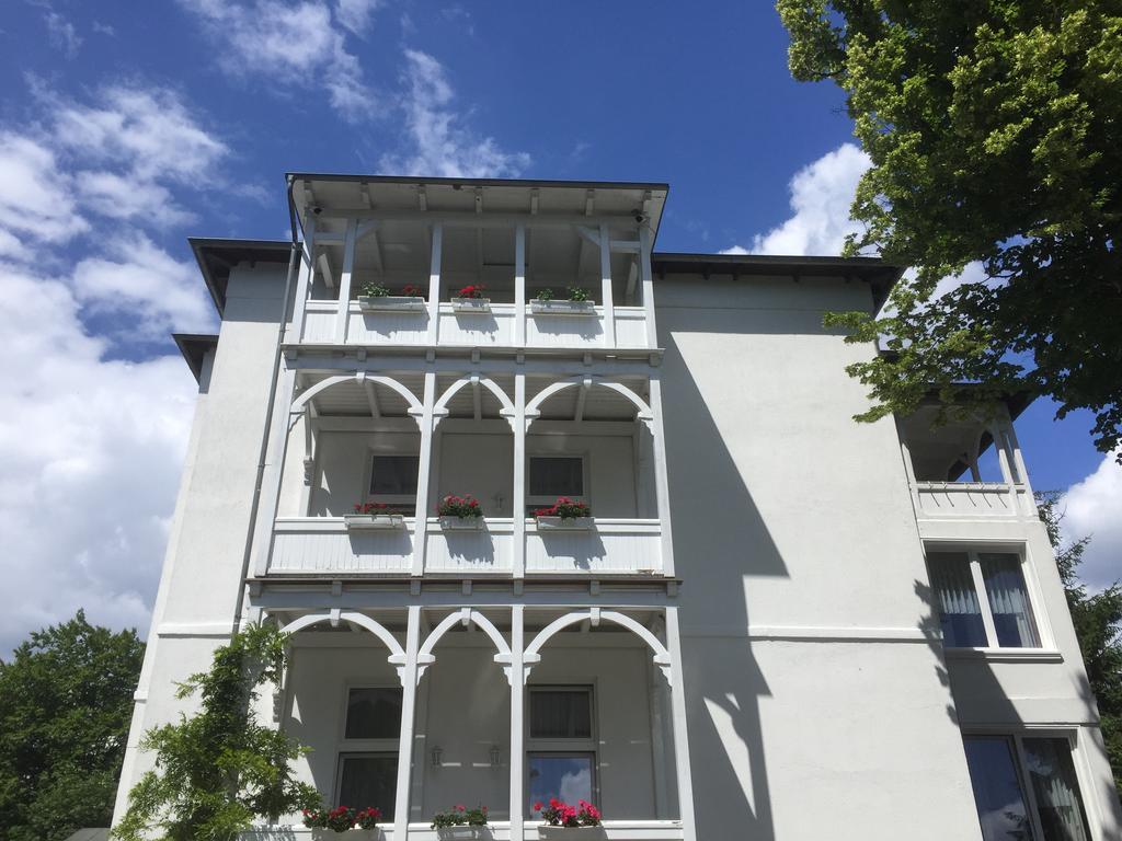 Pension Villa Frohsinn Sellin Auf Ruegen Esterno foto