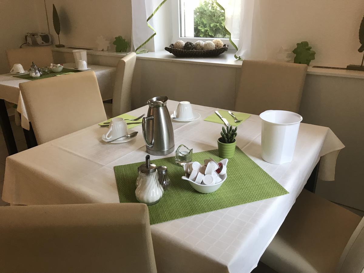 Pension Villa Frohsinn Sellin Auf Ruegen Esterno foto
