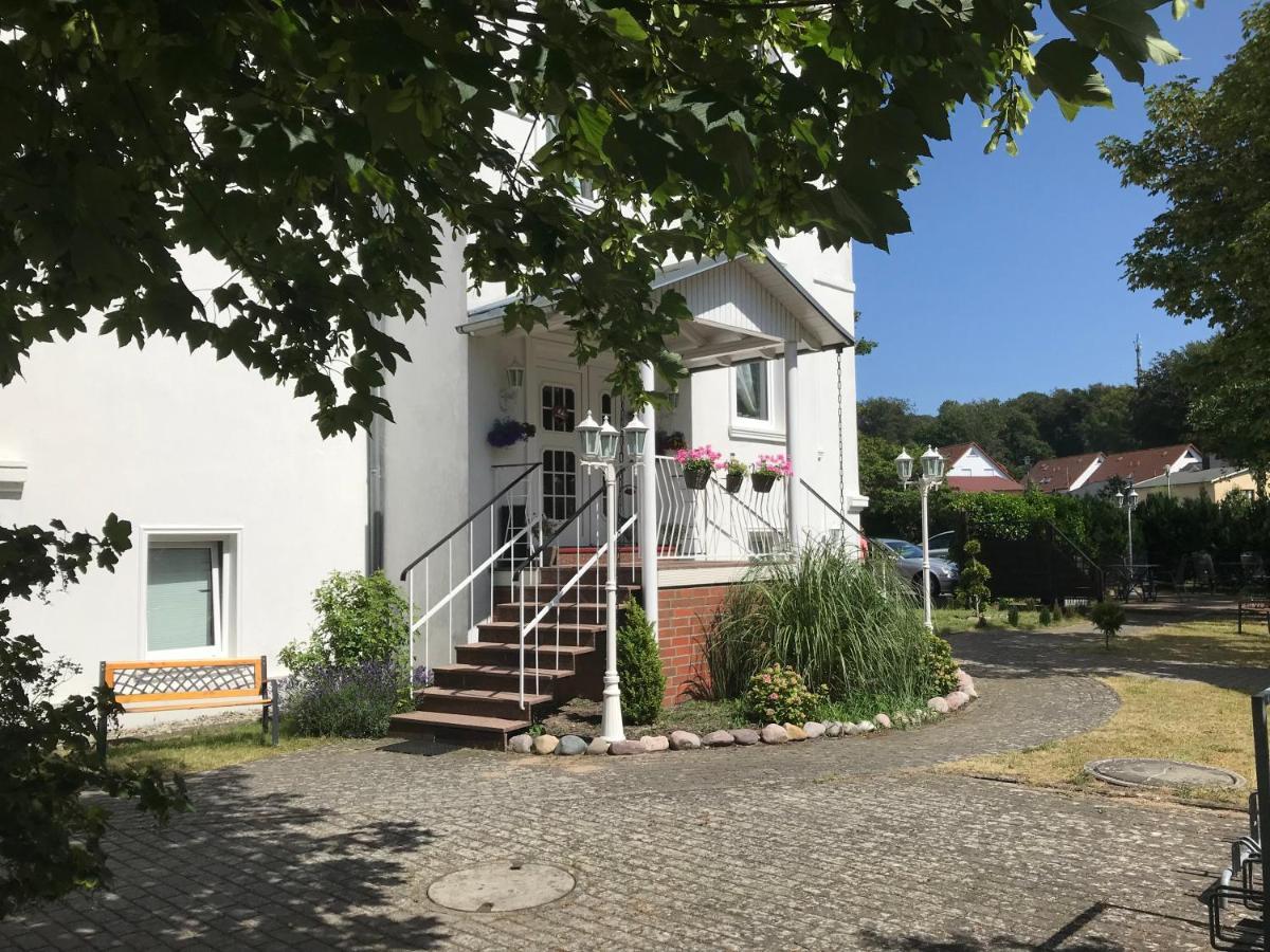 Pension Villa Frohsinn Sellin Auf Ruegen Esterno foto